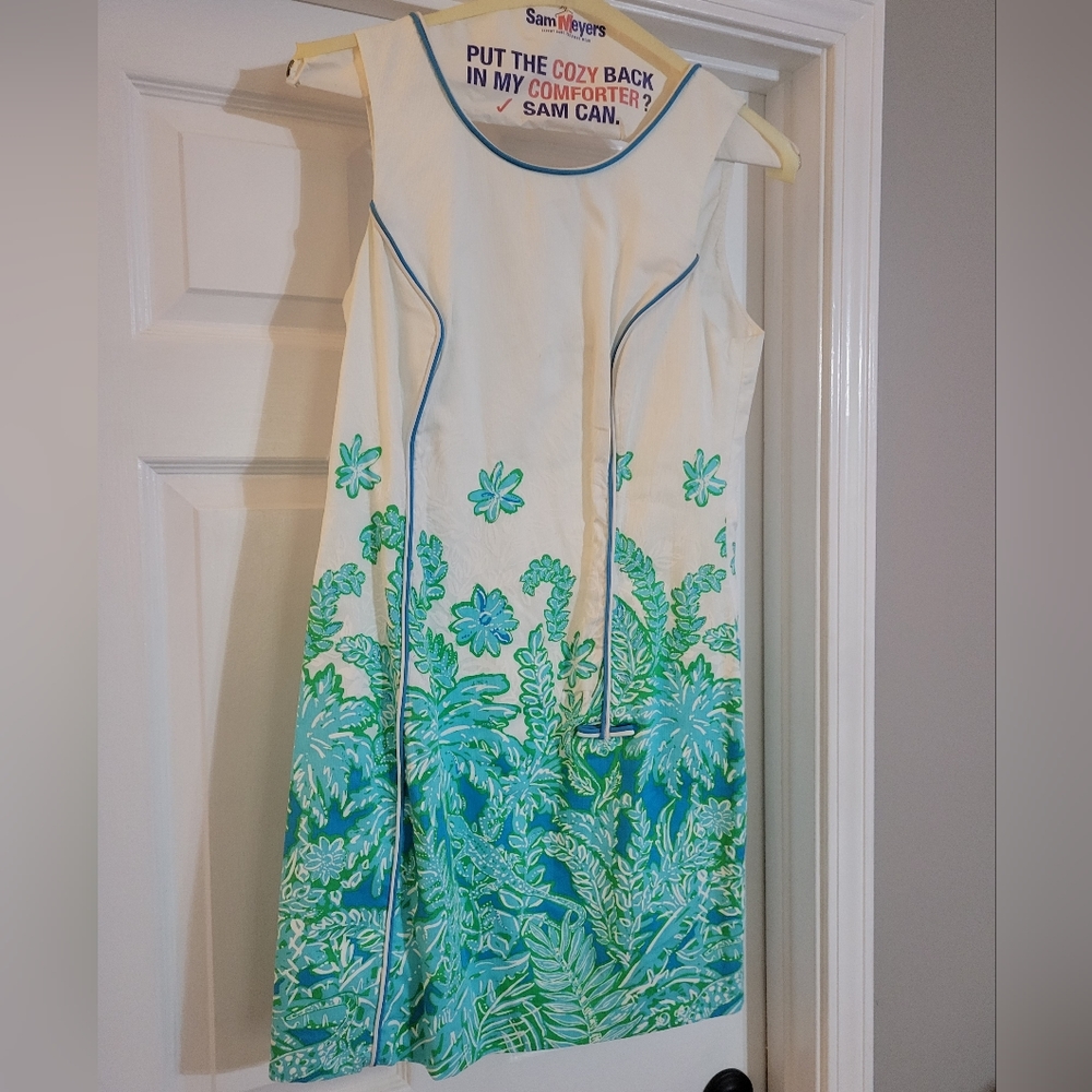 Carlow Resort White Palm Party Engineered Shift Dress